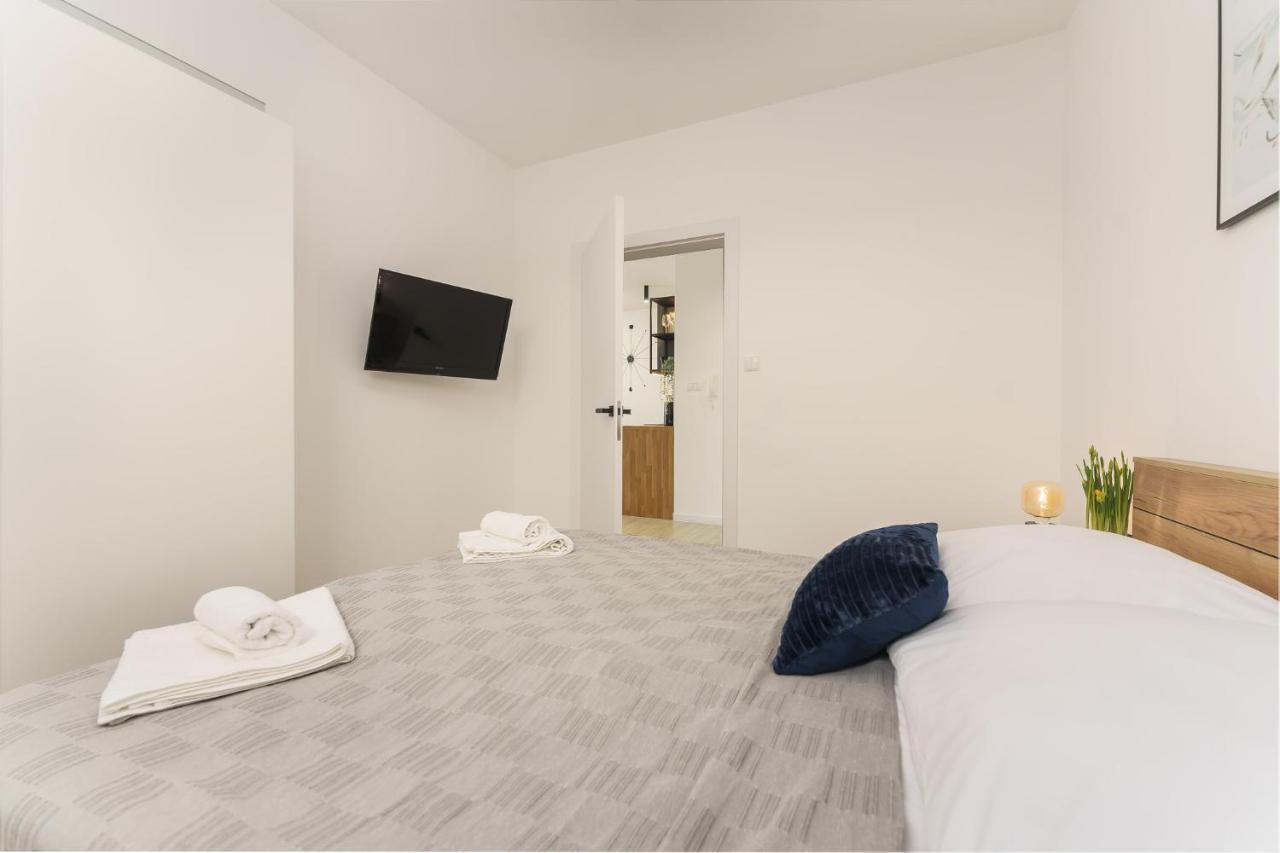 Sunset Resort - Apartament Florencja Грзибово Экстерьер фото